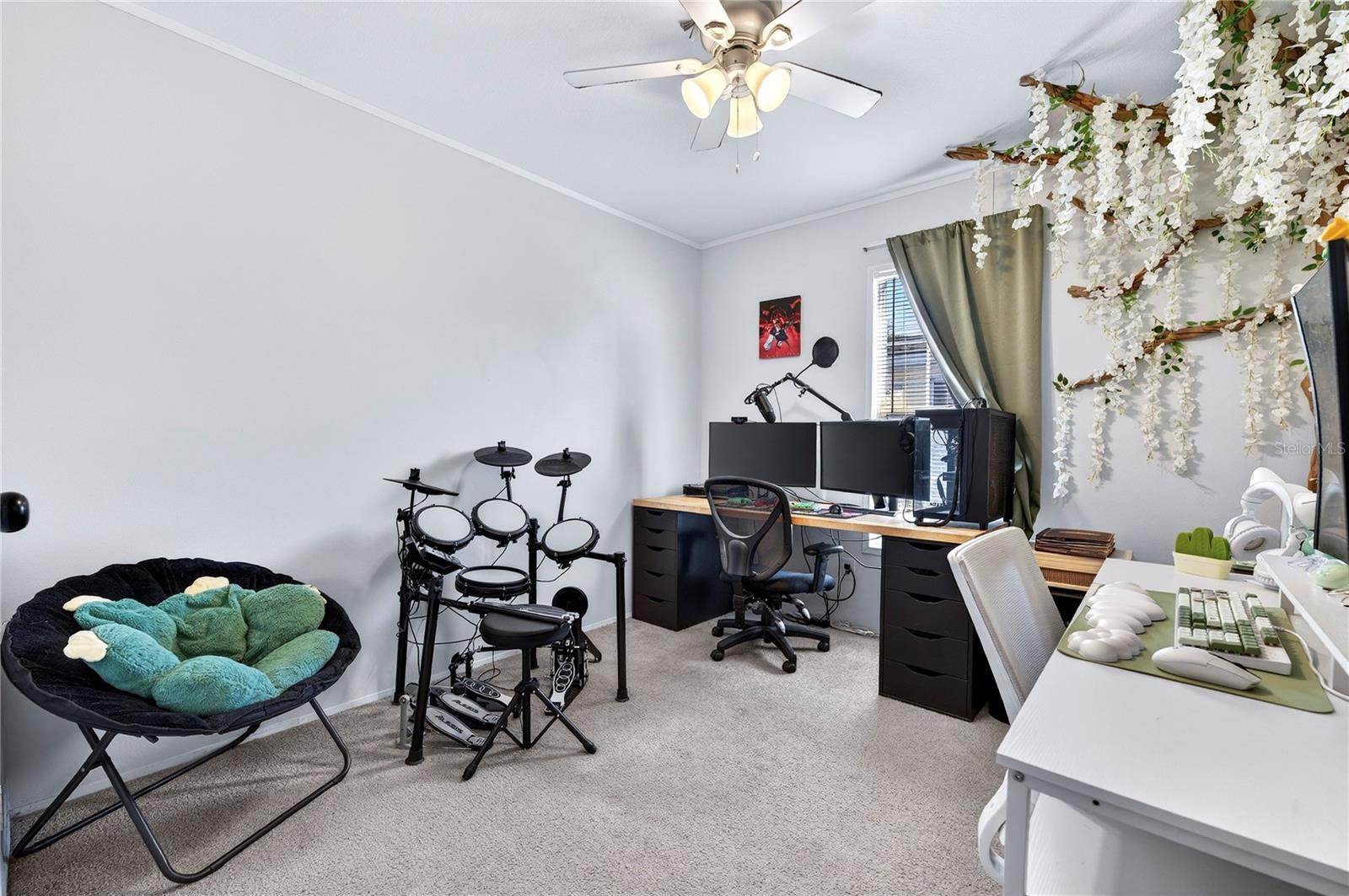 ALLANDALE - Residential