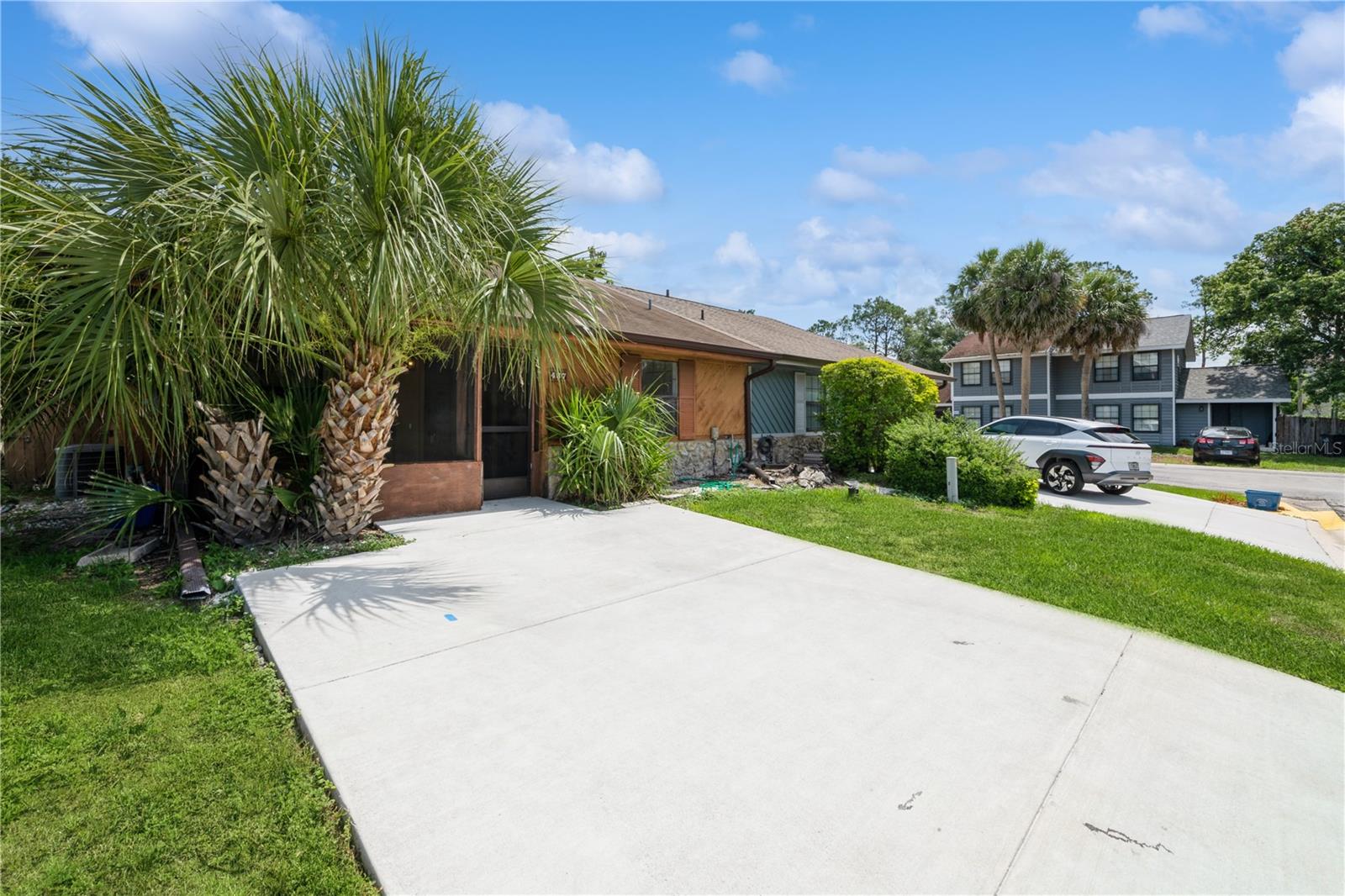 437 HEMLOCK STREET