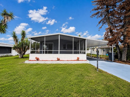 202 CALOOSA LAKE CIR S, LAKE WALES, FL 33859 - Image 2db5e258c613a0eea50dfb2eca66c698/265443573