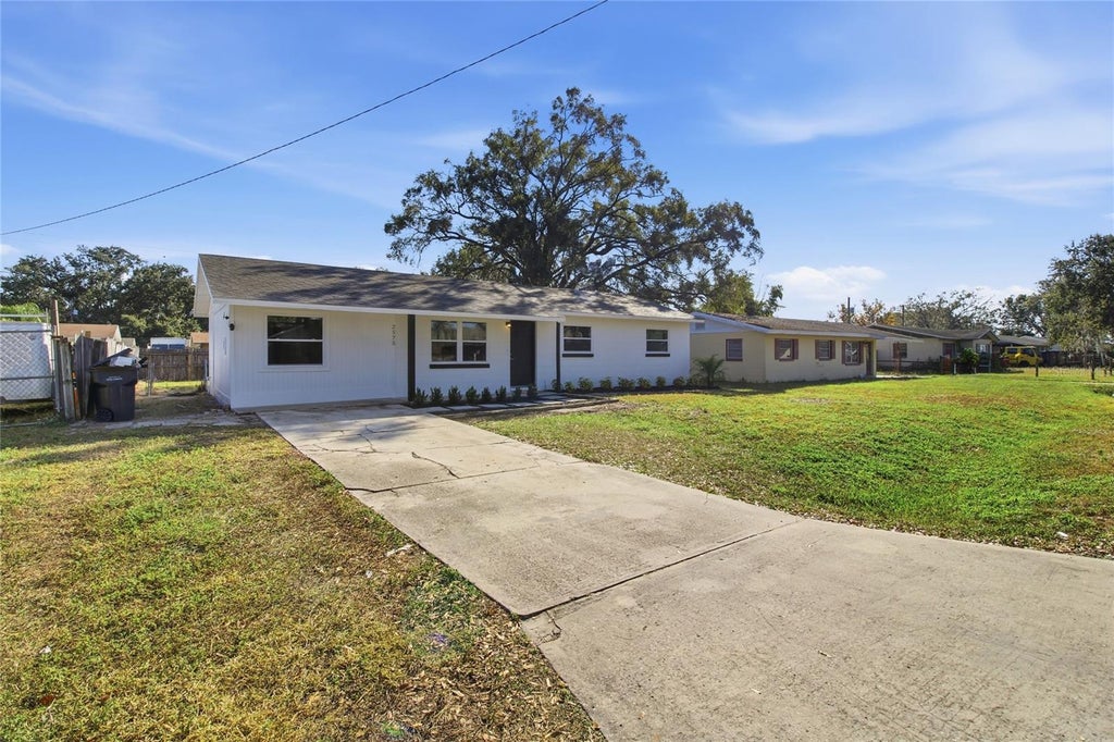 Photo of 2575 Edmond Circle, Auburndale, FL 33823 (MLS # P4940162)