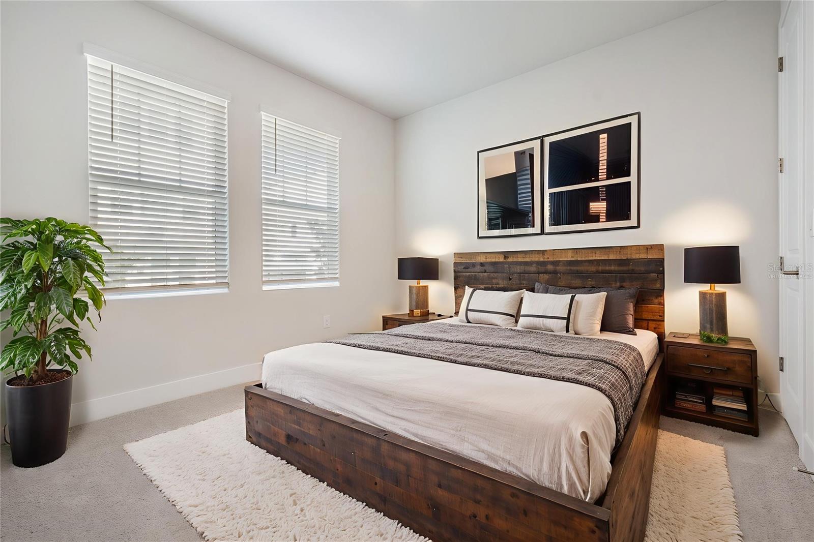 APEX AT SEMINOLE HEIGHTS - Residential Lease