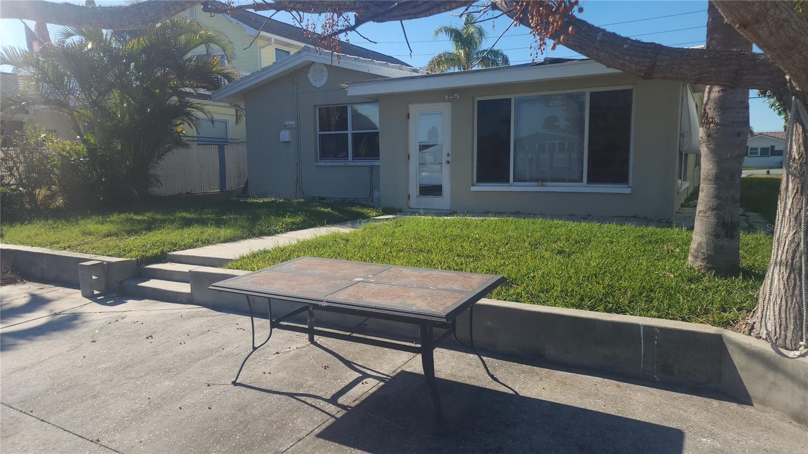 GULF HARBORS - Residential