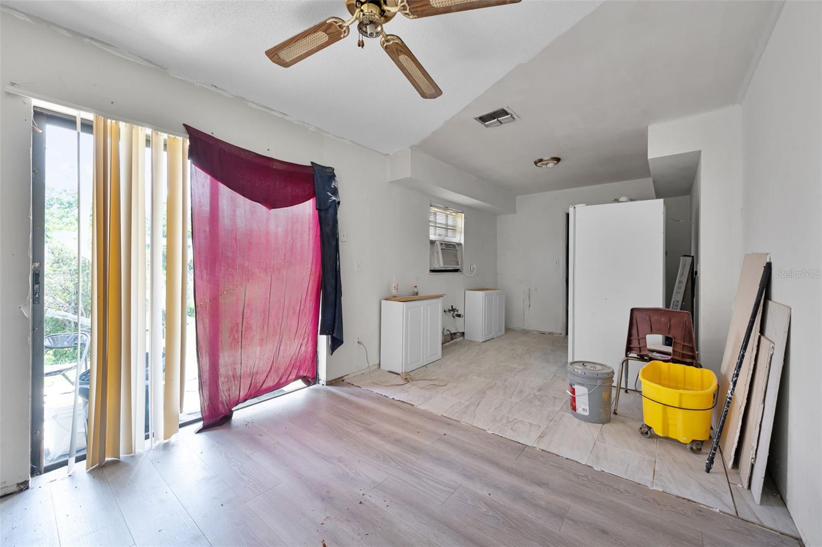3207 CHARIOT PLACE