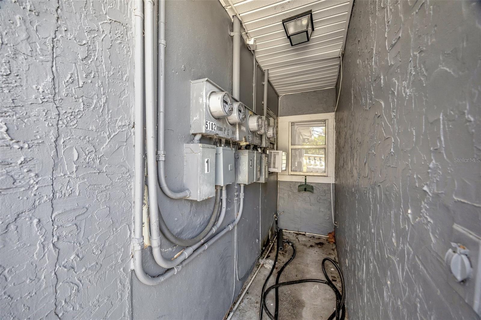 TAMPA TARPON SPGS LAND CO - Residential Income