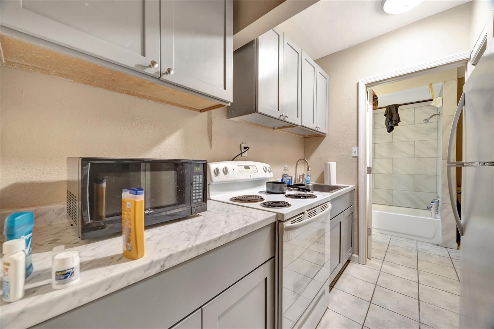 TAMPA TARPON SPGS LAND CO - Residential Income