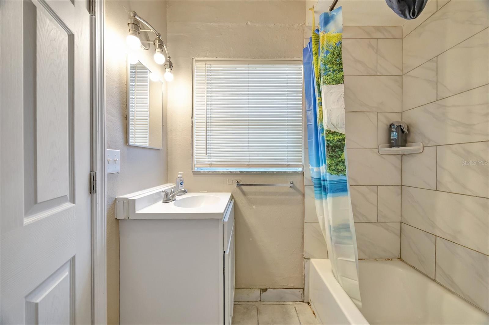 TAMPA TARPON SPGS LAND CO - Residential Income