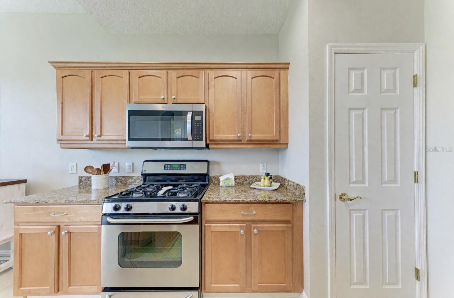 MIRAMAR LAGOONS AT LAKEWOOD RANCH - Residential