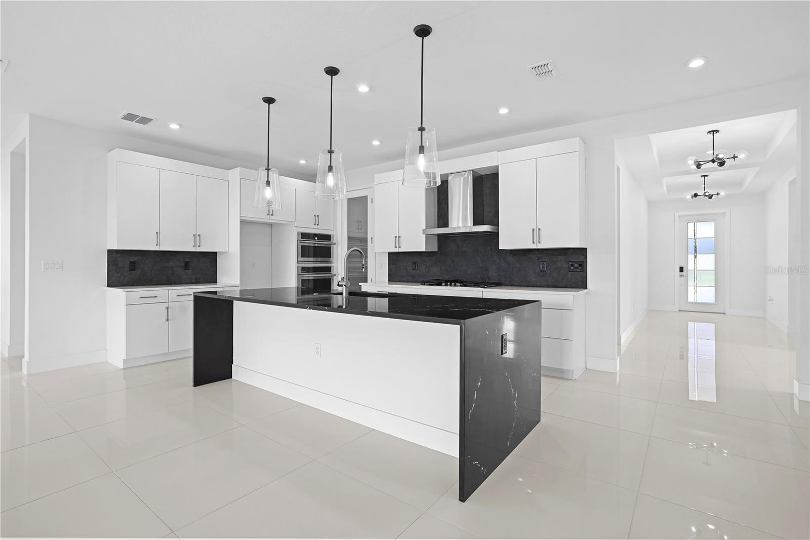 KH CW HAMMOCK OAKS LLC - Residential