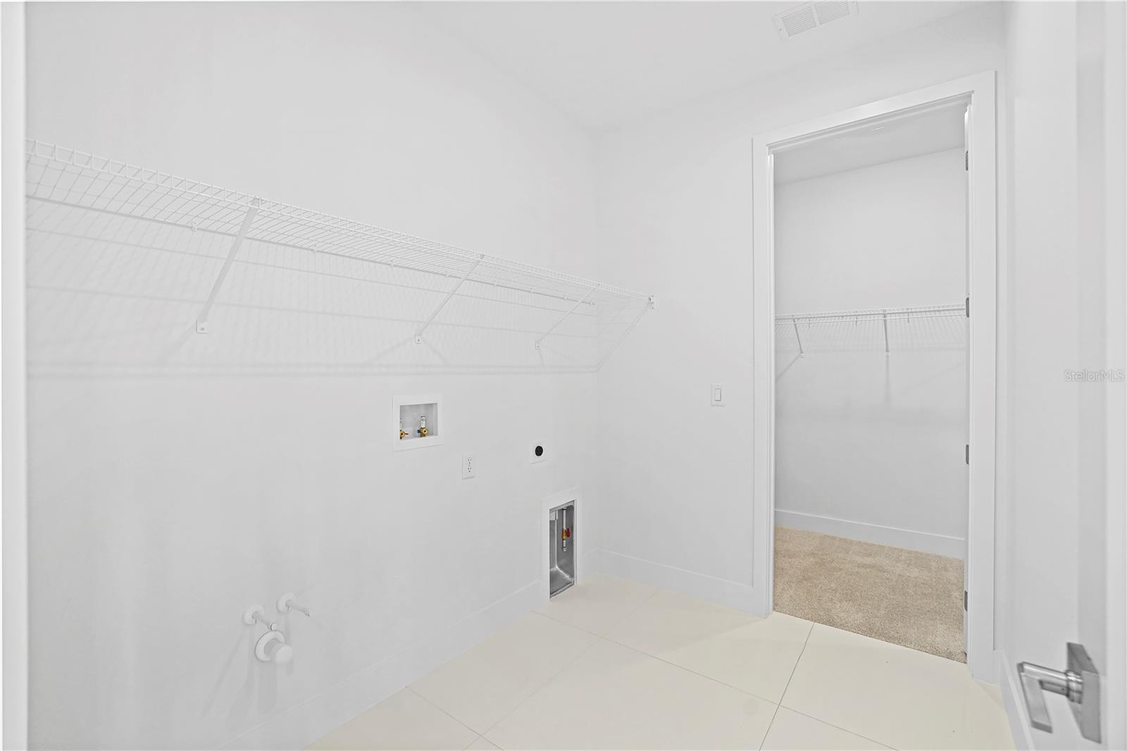 KH CW HAMMOCK OAKS LLC - Residential