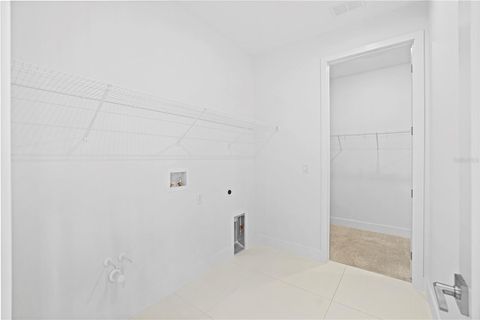 Tiny photo for 442 Turin Way, Lady Lake, FL 32159 (MLS # W7886348)