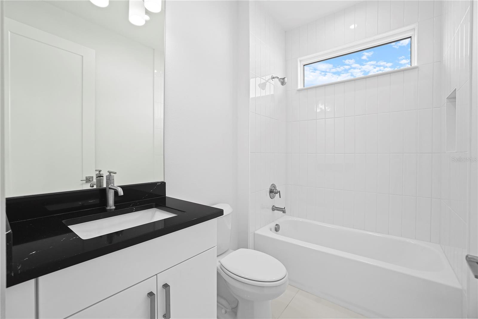KH CW HAMMOCK OAKS LLC - Residential