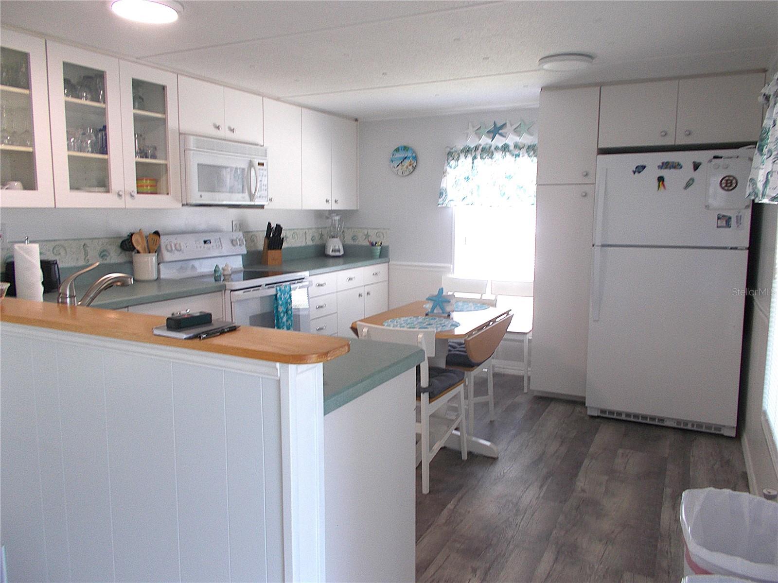 VILLAGE HOLIDAY LAKE - Residential