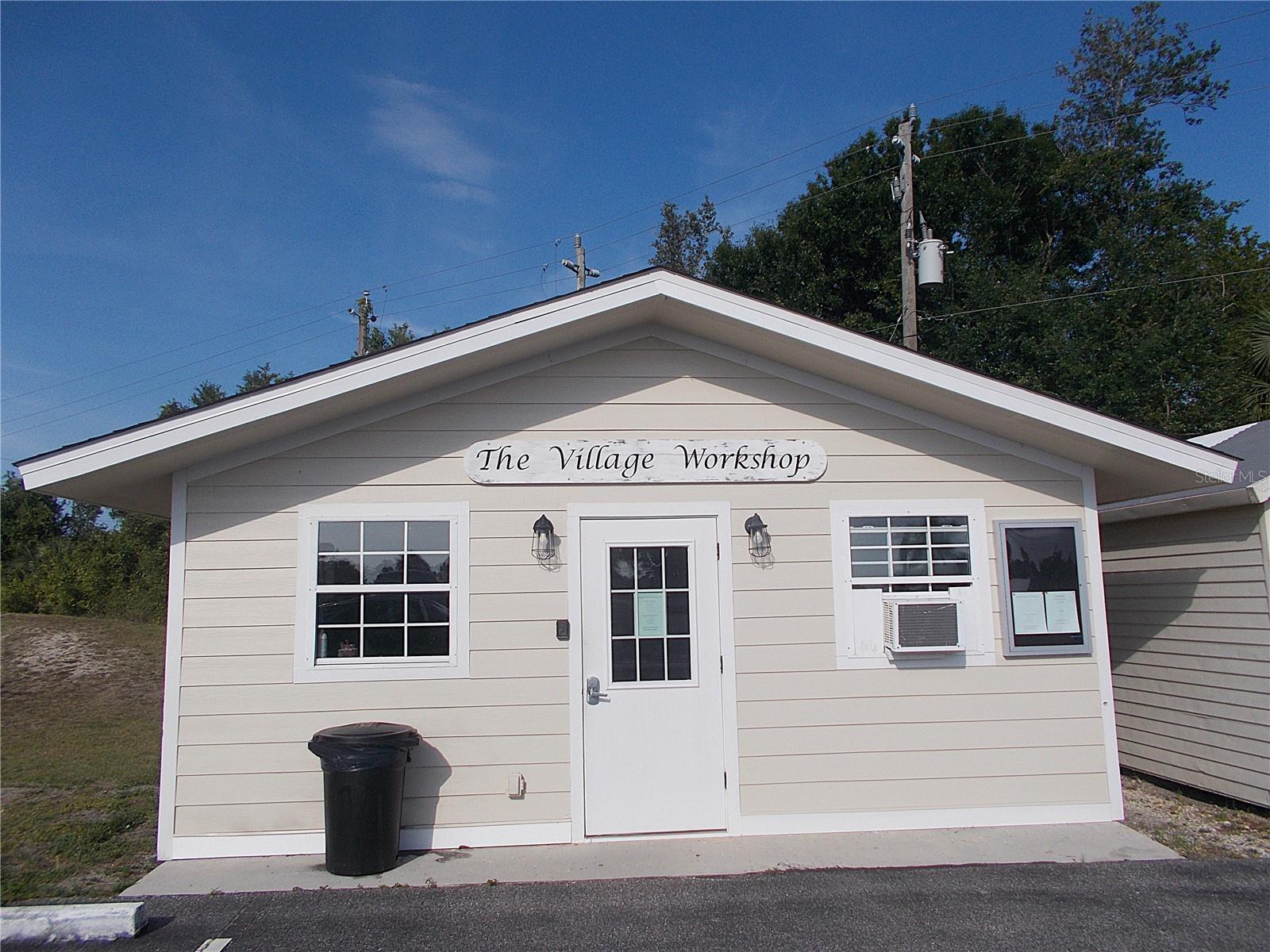 VILLAGE HOLIDAY LAKE - Residential