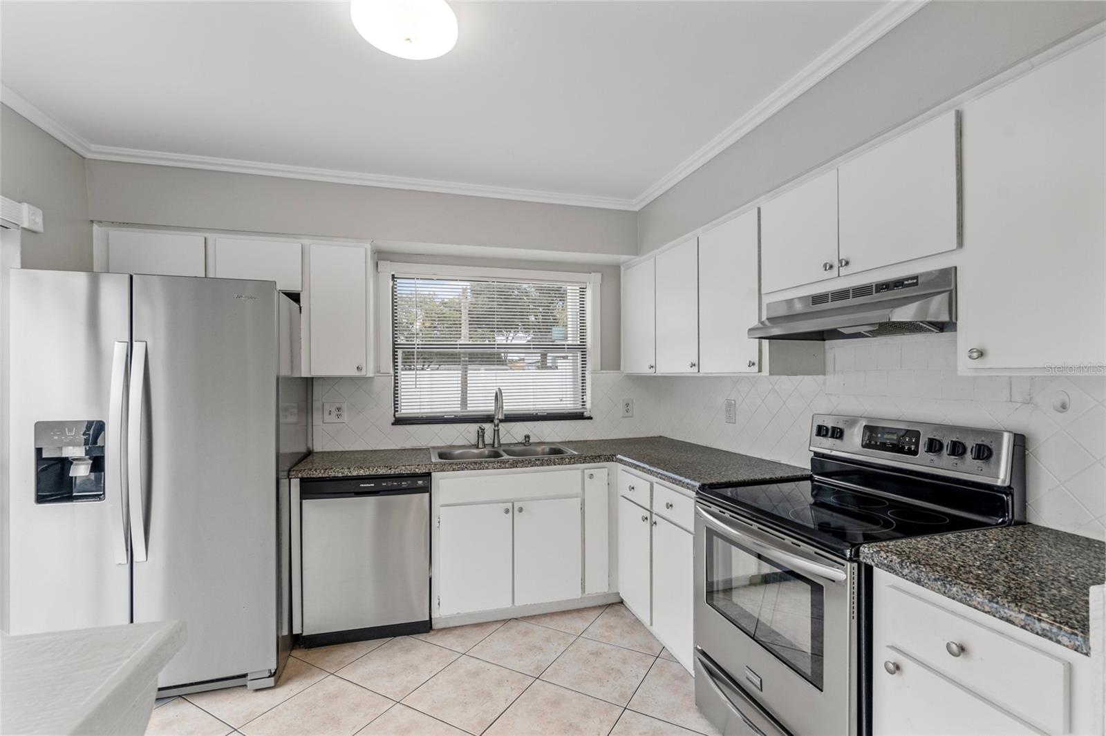 PARKWOOD VILLAGE - Residential