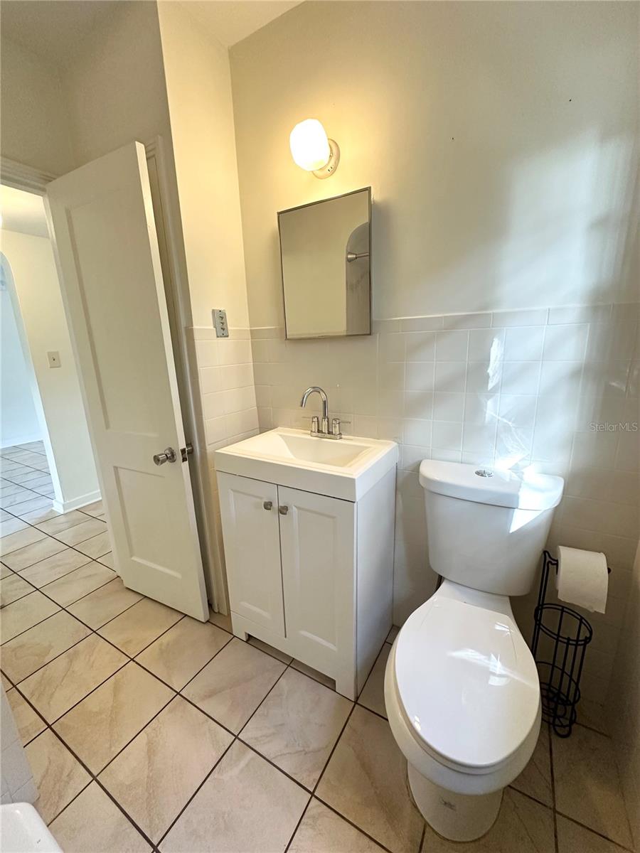 CHRIST - Residential Lease