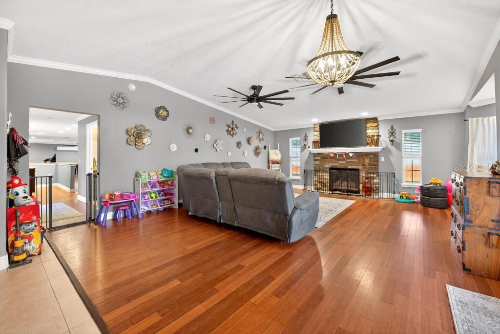 Photo of 746 W Washington Avenue W, Lake Helen, FL 32744 (MLS # O6376679)