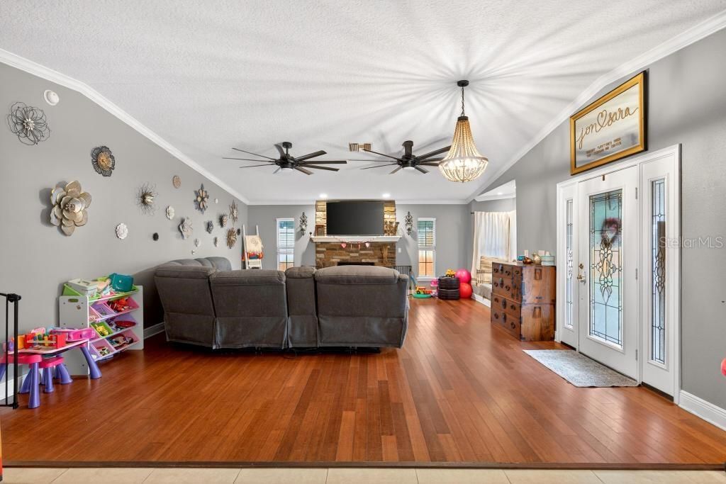 Photo of 746 W Washington Avenue W, Lake Helen, FL 32744 (MLS # O6376679)