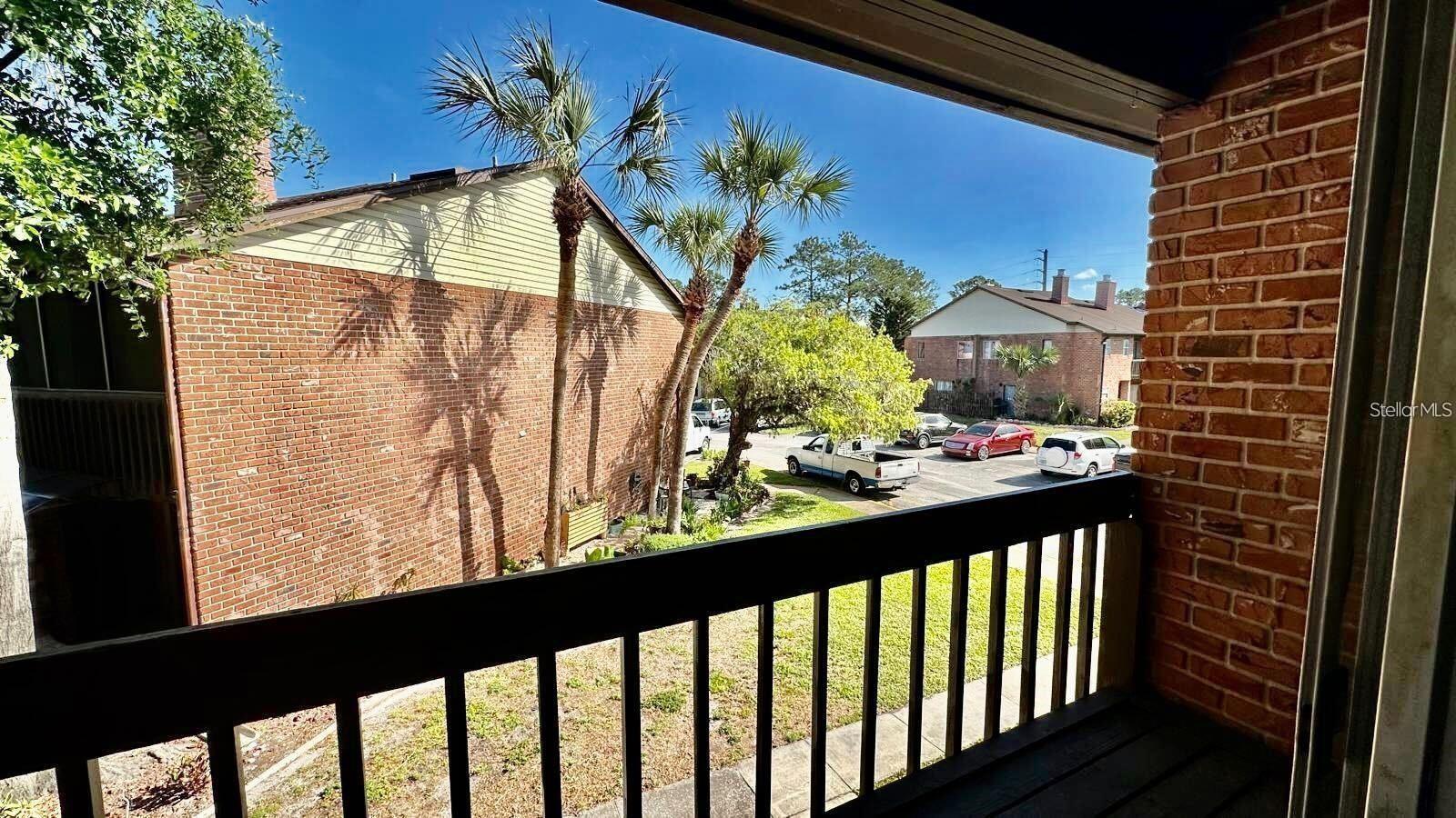 HUNTINGTON ON GREEN CONDO - Residential Lease