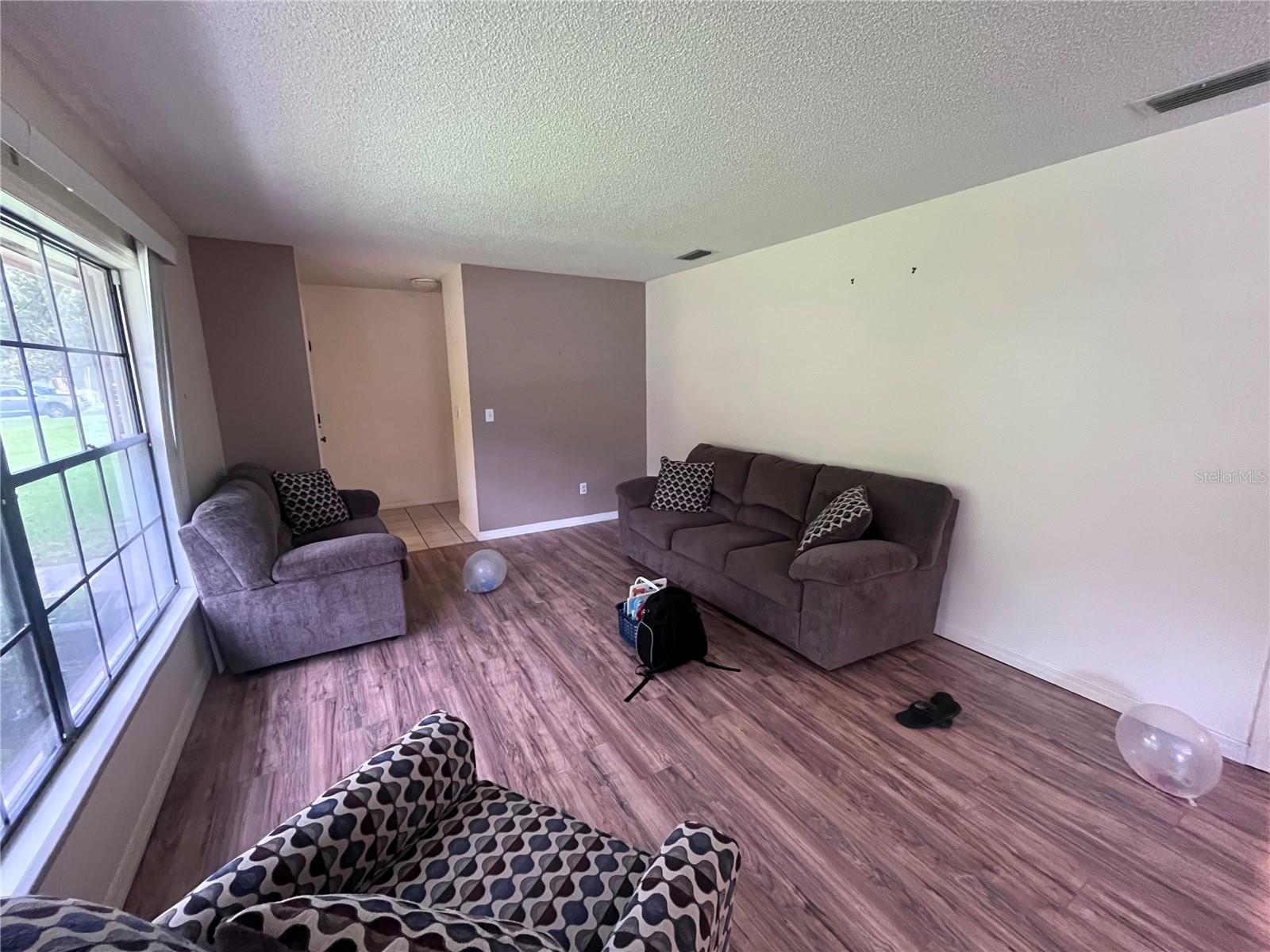 2117 YORKSHIRE DRIVE