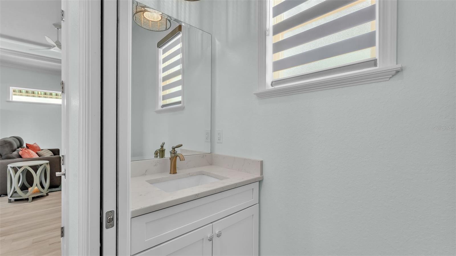 BAY LAKE RESIDENCE - Residential