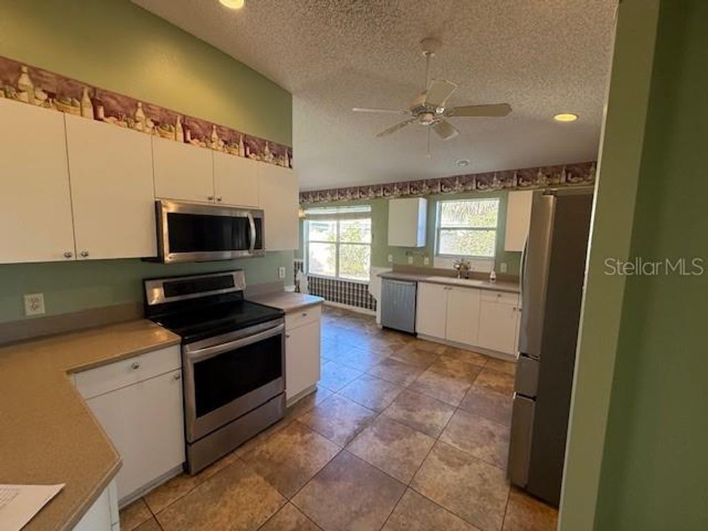 Photo of 17760 SE 91st Freedom Court, The Villages, FL 32162 (MLS # W7882692)