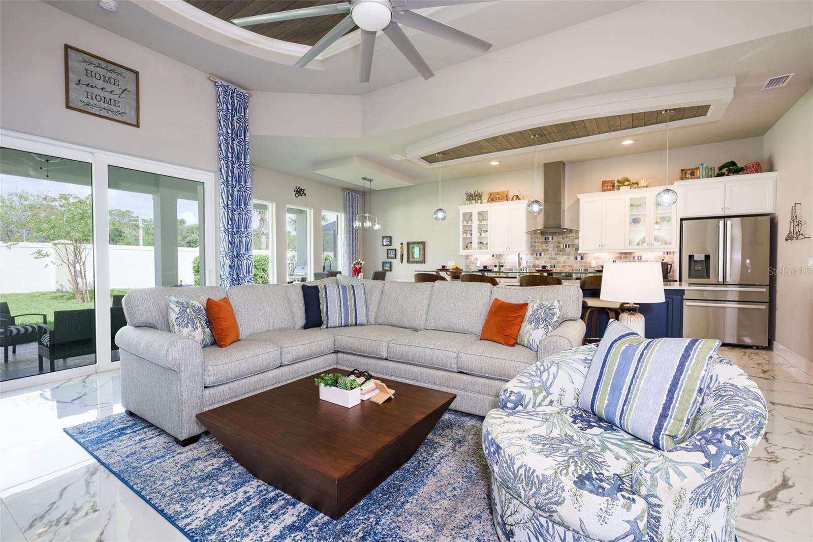 MARINA DEL PALMA - Residential