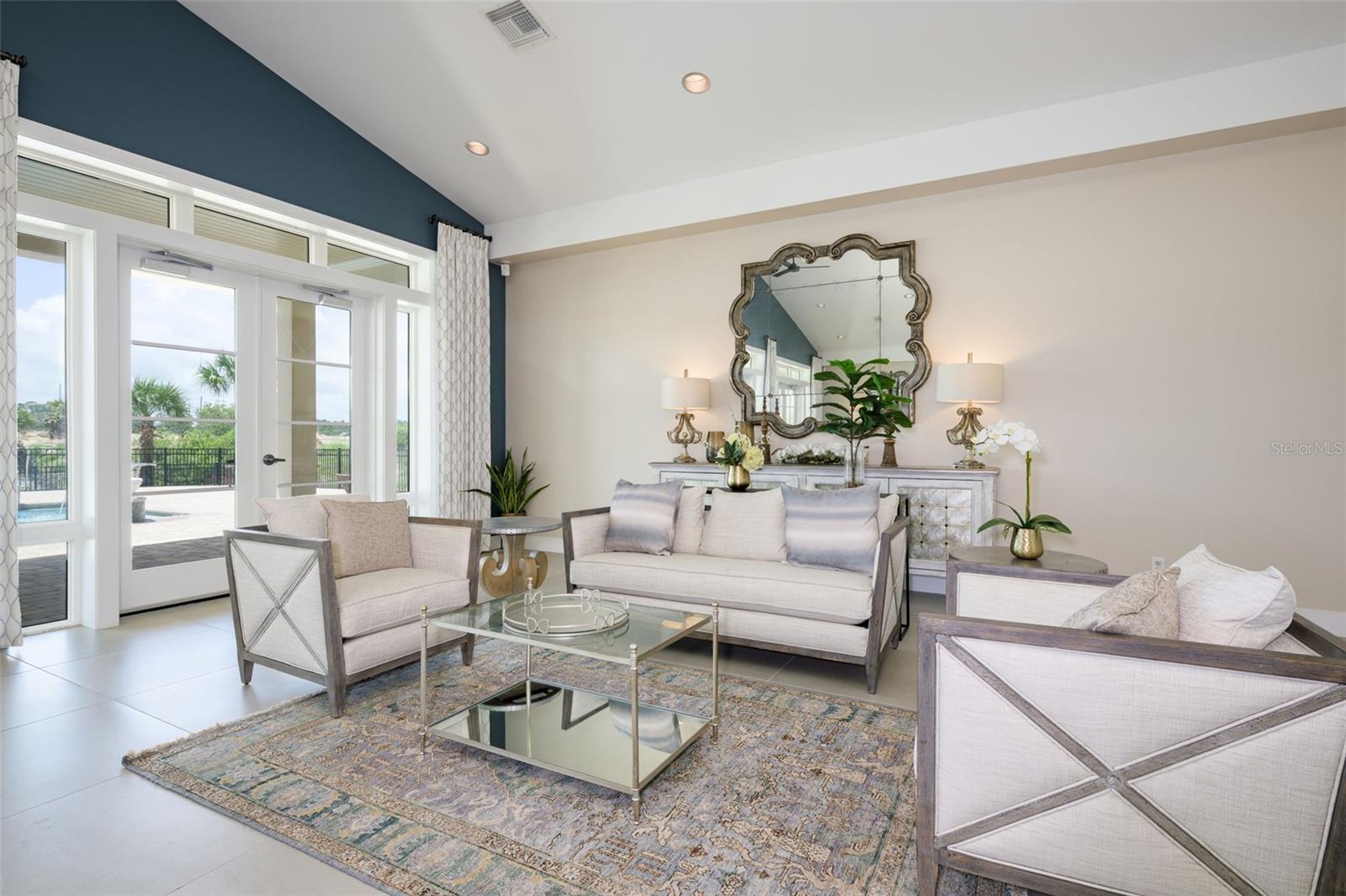 MARINA DEL PALMA - Residential