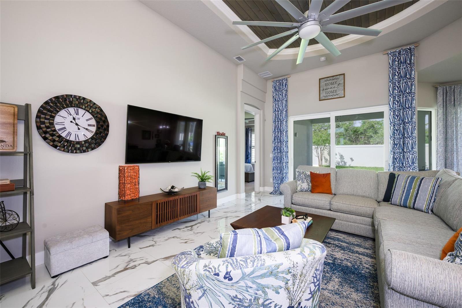 MARINA DEL PALMA - Residential