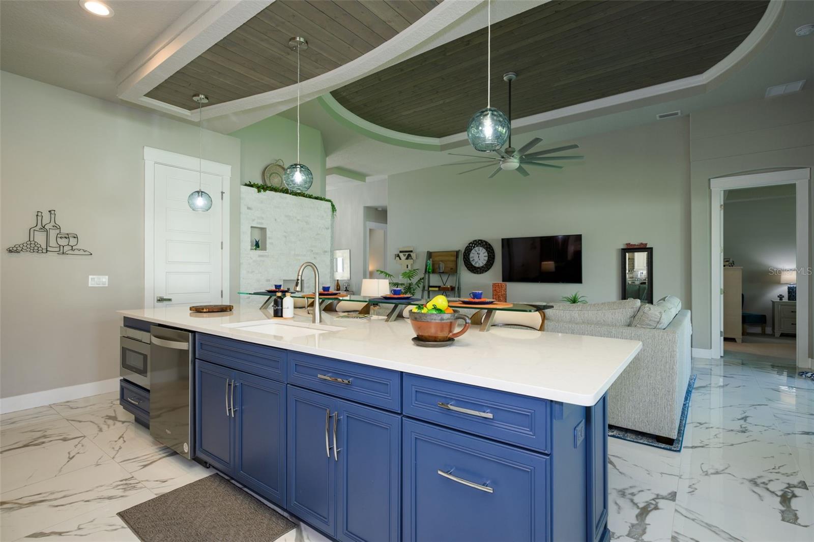 MARINA DEL PALMA - Residential