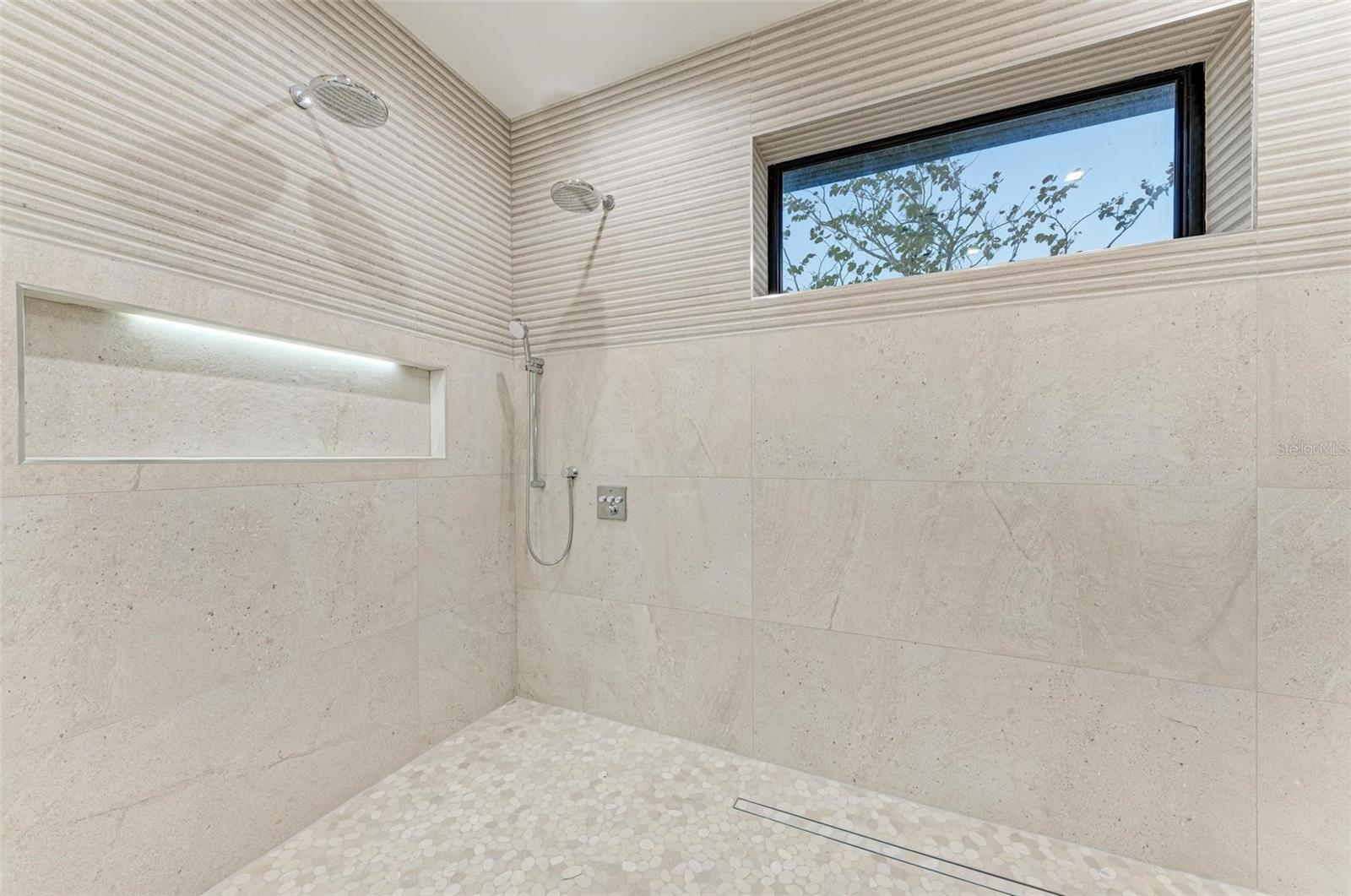 GROVE LAWN REP - Residential