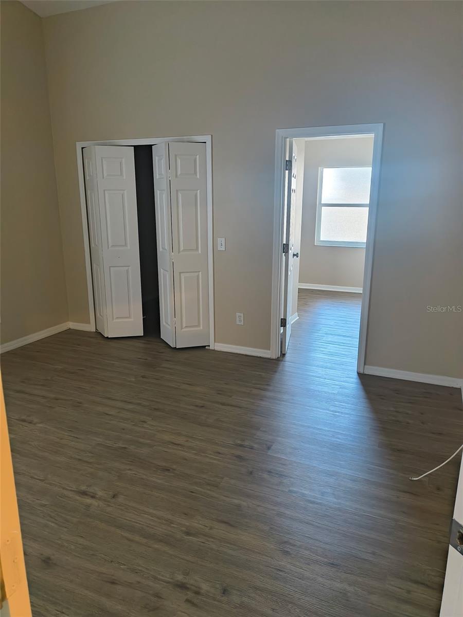 FLORIDA PINES PH 01 - Residential Lease