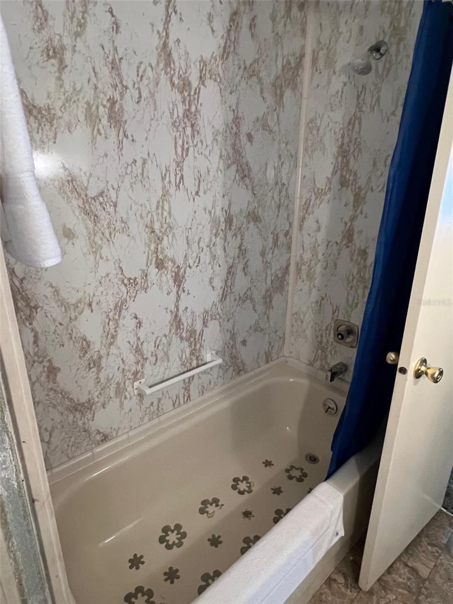 PALM HILL MOBILE HOME PARK UNREC - Residential