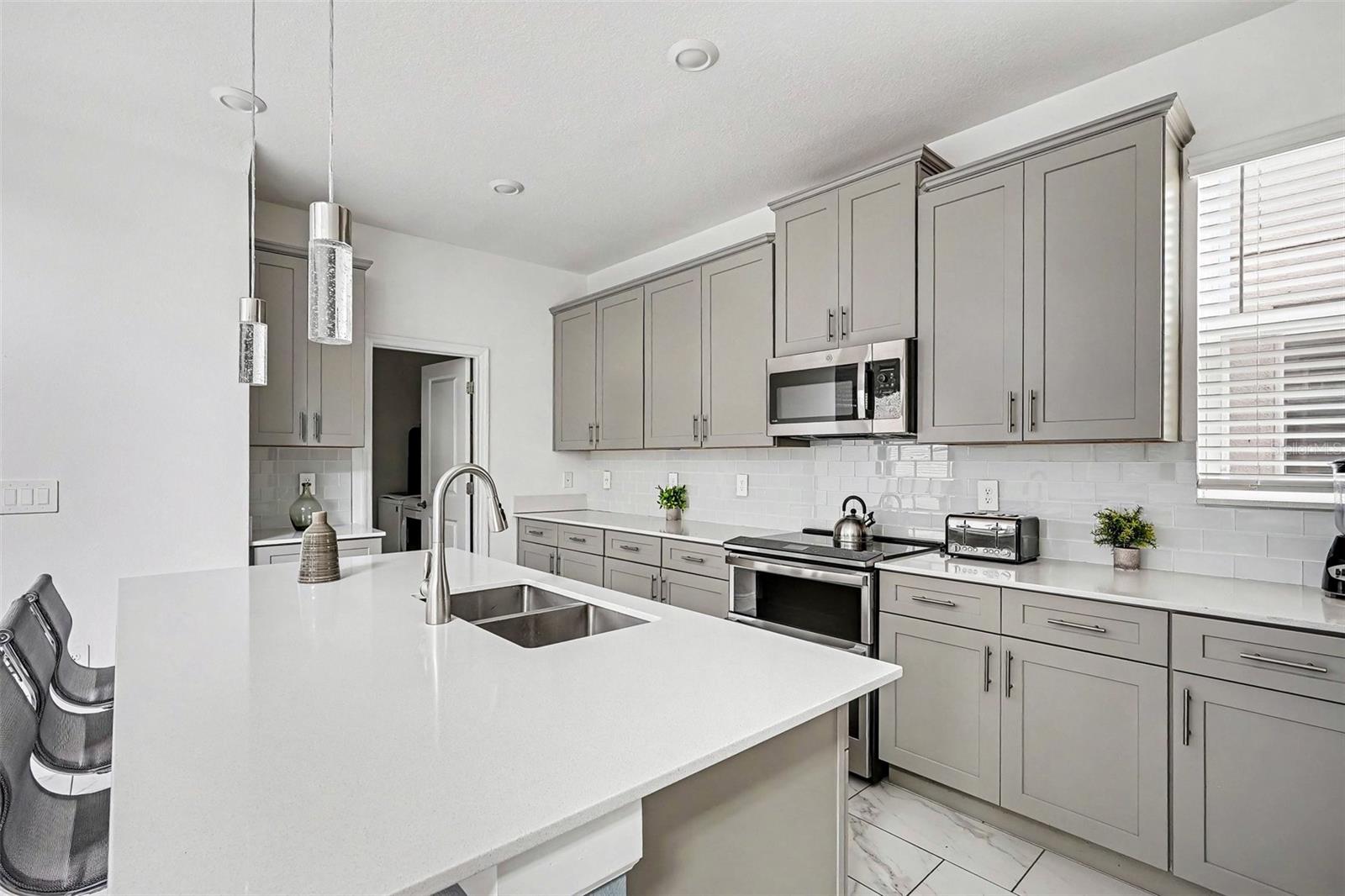 COVE AT STOREY LAKE 5 - Residential