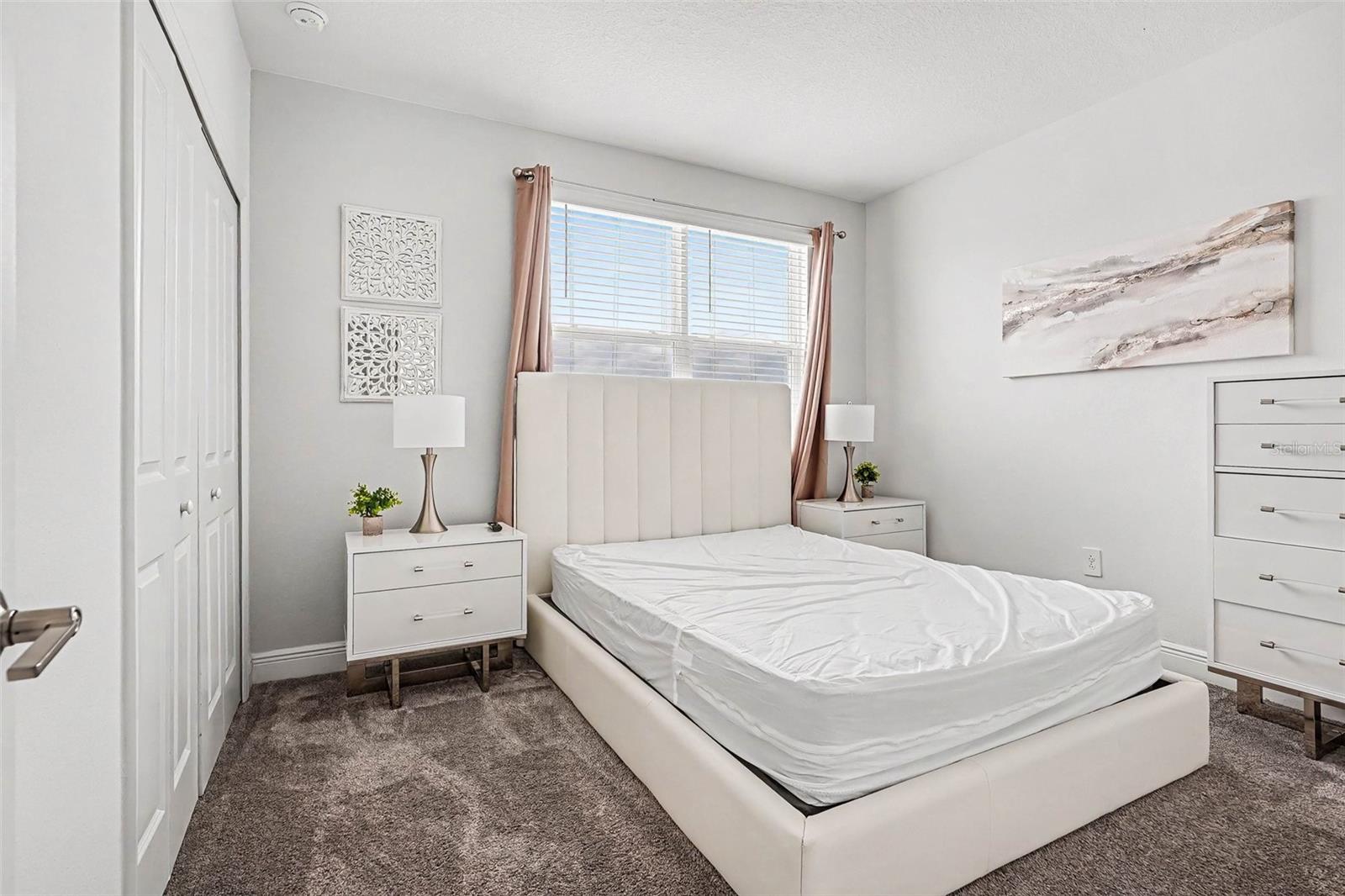 COVE AT STOREY LAKE 5 - Residential