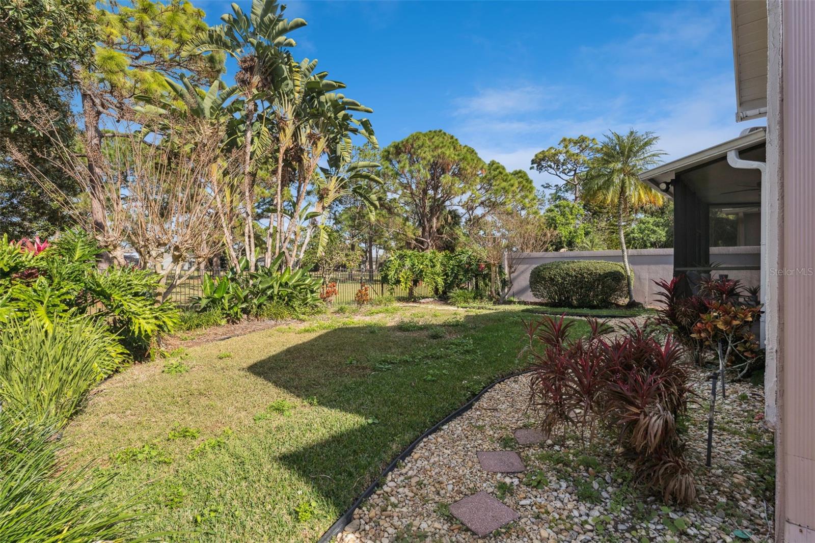 HUNTERS CREEK TR 135 PH 03 - Residential