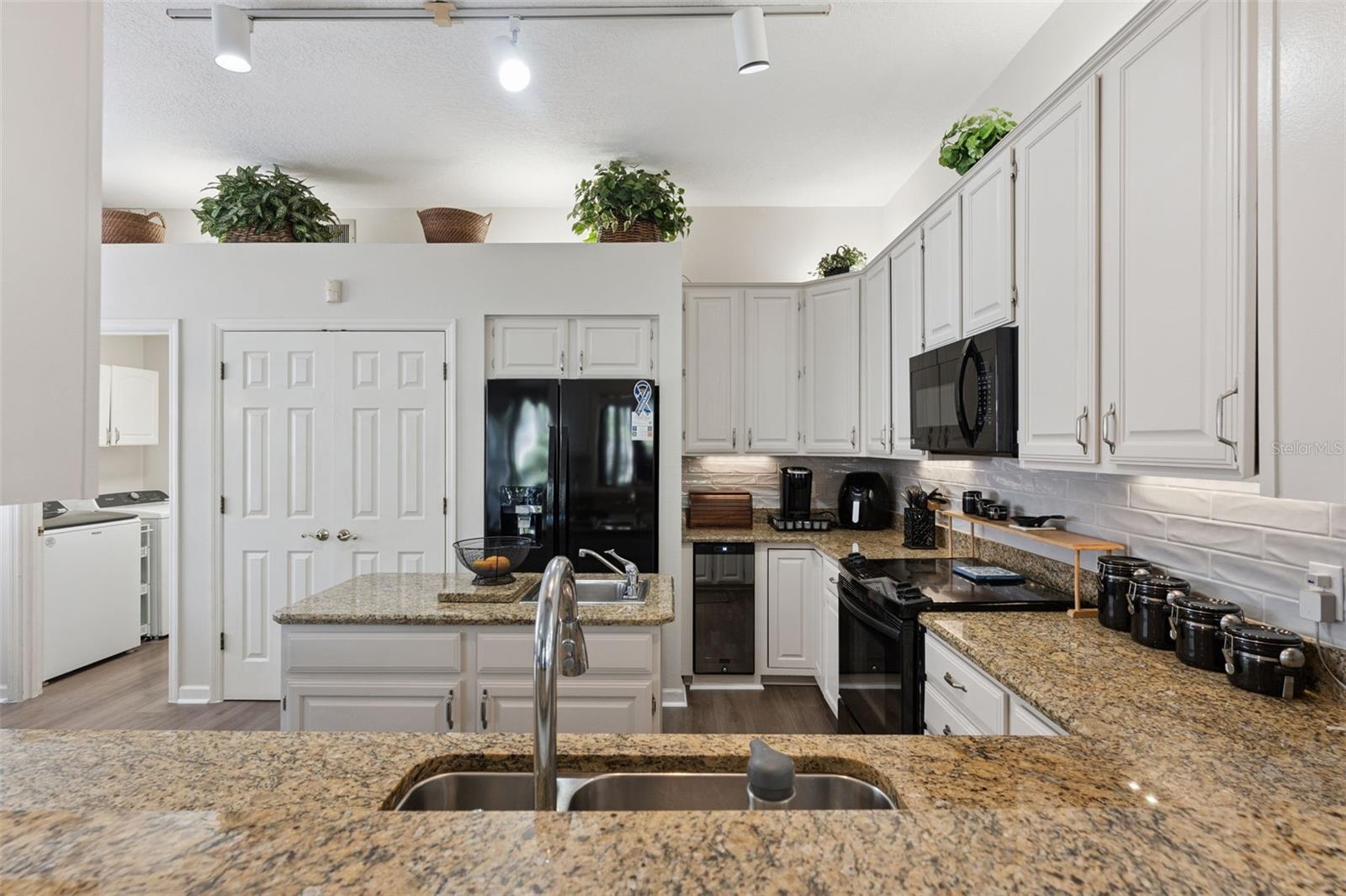 HUNTERS CREEK TR 135 PH 03 - Residential