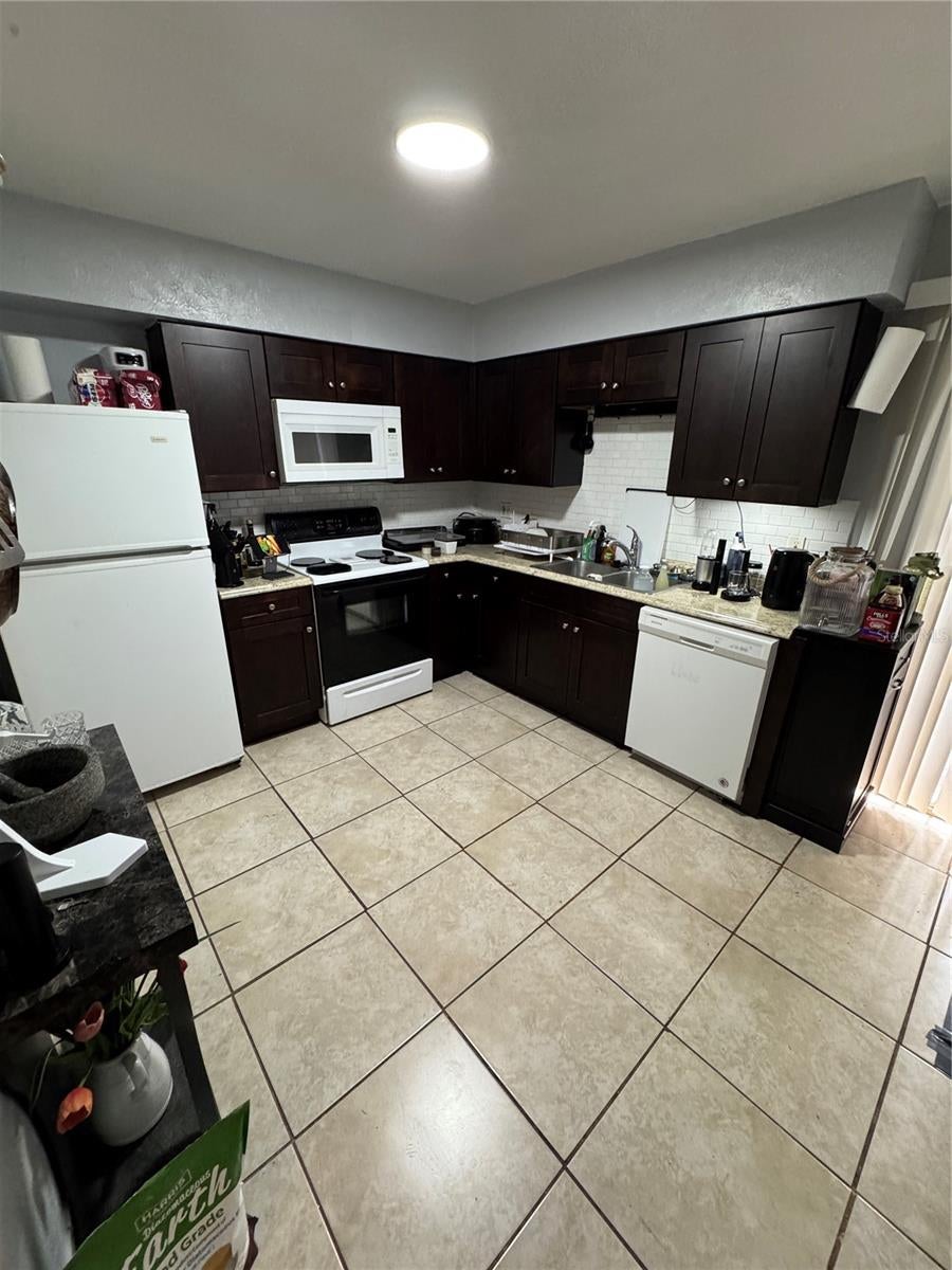 4003 WOODFERN DRIVE C2