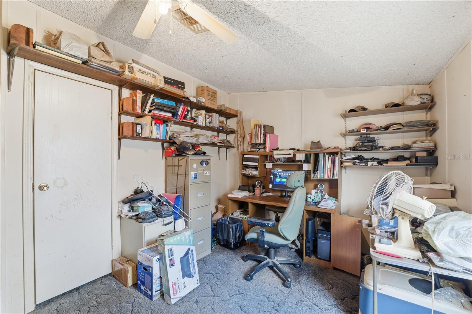 LAKEWOOD ACRES - Residential