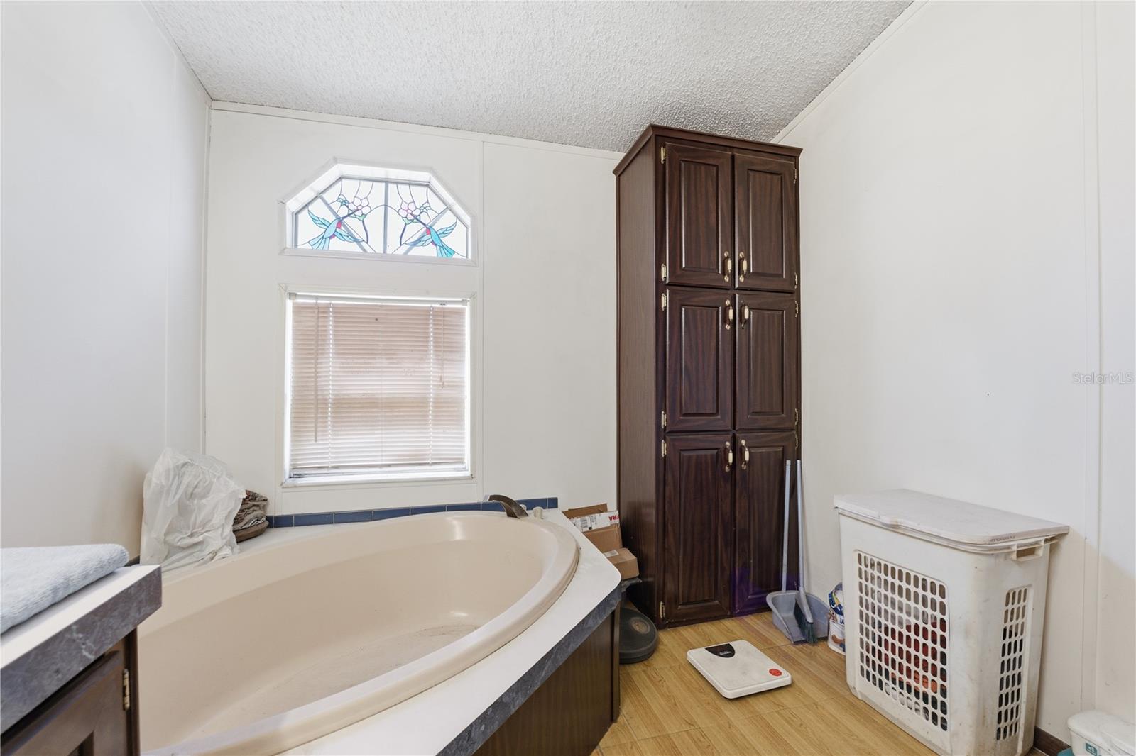 LAKEWOOD ACRES - Residential