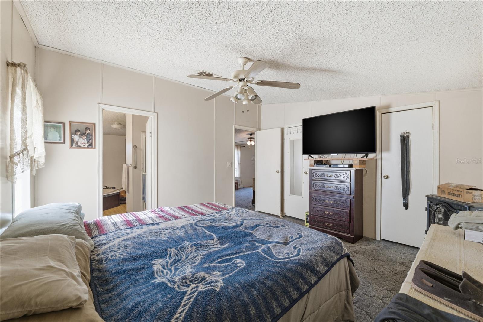 LAKEWOOD ACRES - Residential