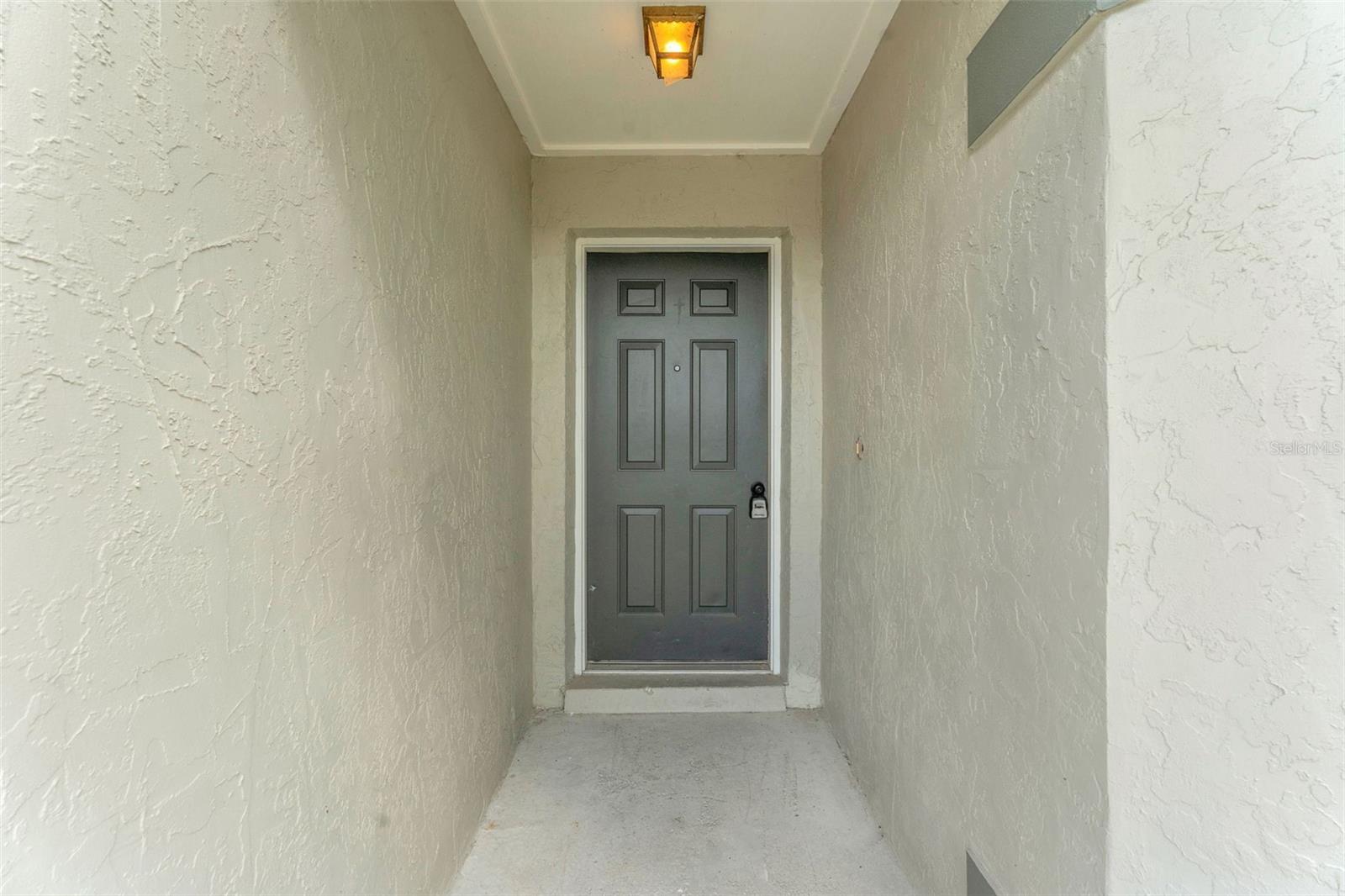 LAKESTHE 02 - Residential