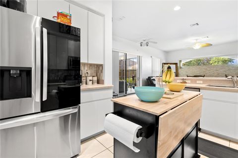 Tiny photo for 5740 Bounty Circle, Tavares, FL 32778 (MLS # G5098414)