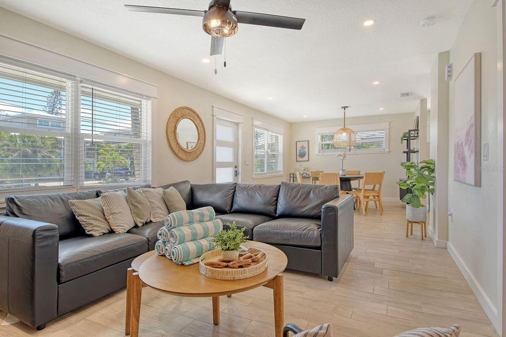 Photo of 2908 Gulf Drive, Holmes Beach, FL 34217 (MLS # A4653182)