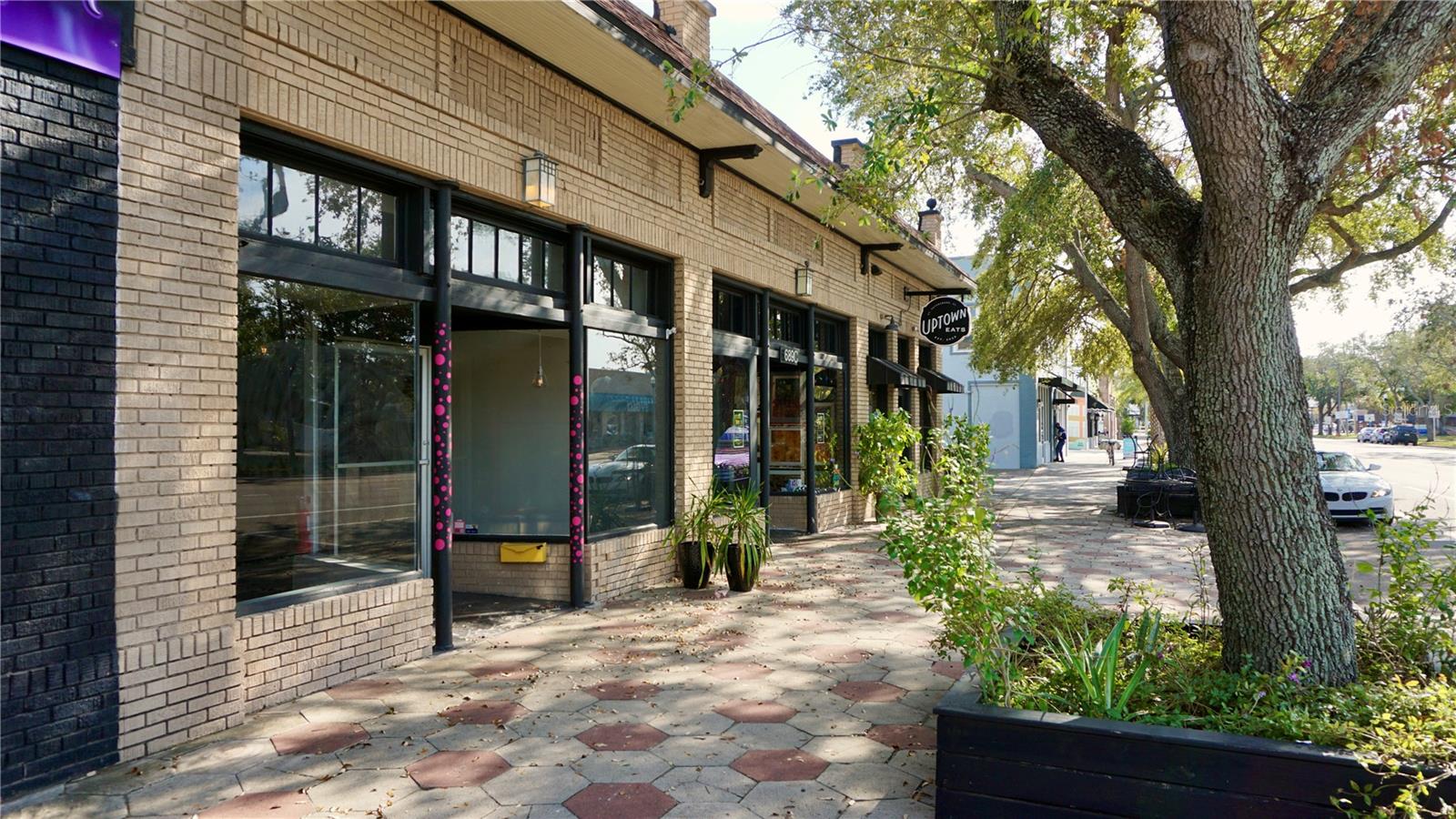 689 DR MARTIN LUTHER KING JR STREET N