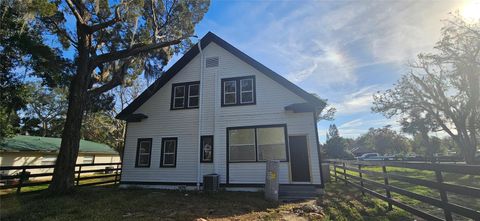 A home in EUSTIS