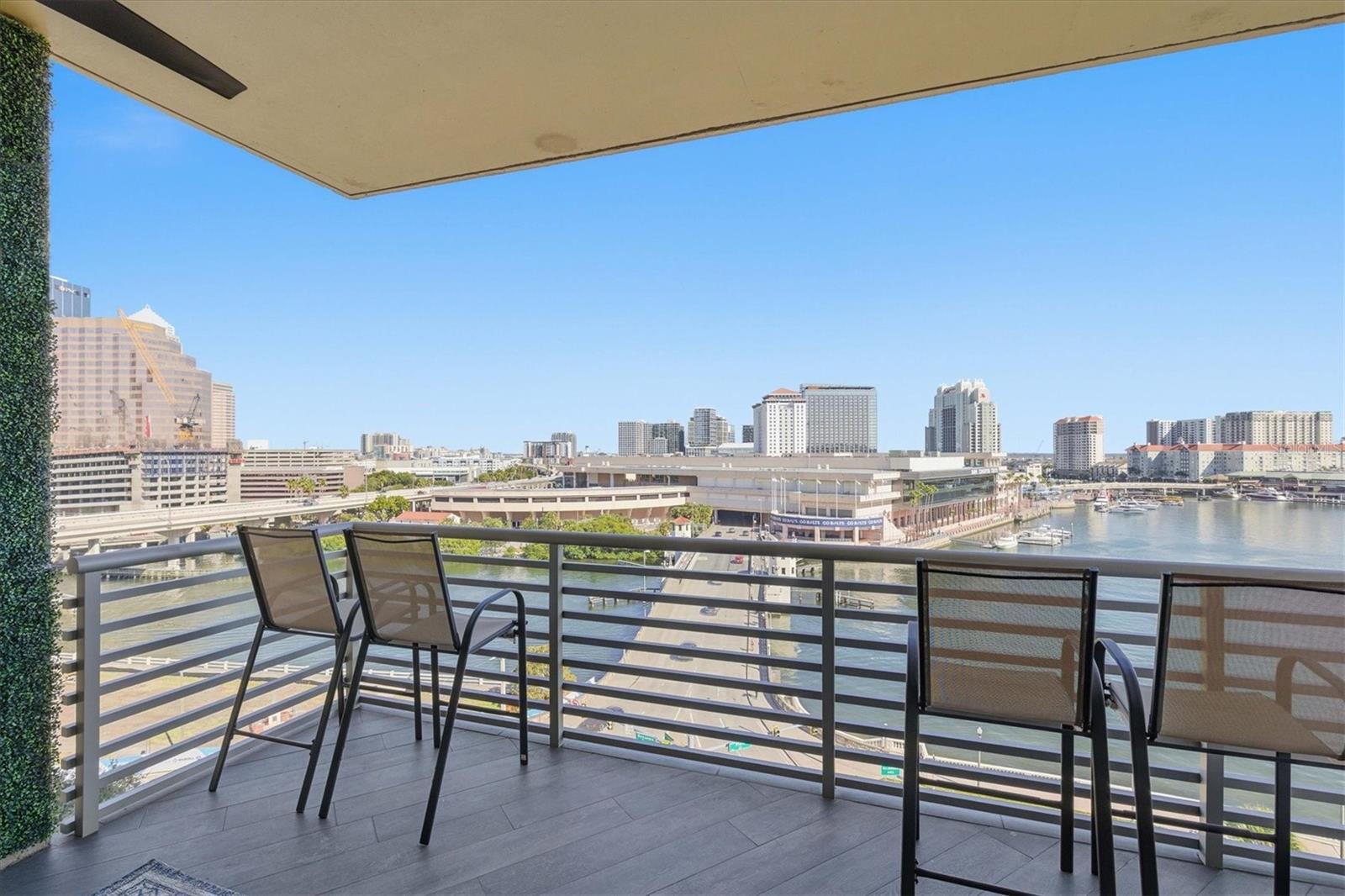 THE PARKSIDE OF ONE BAYSHORE - Residential Lease