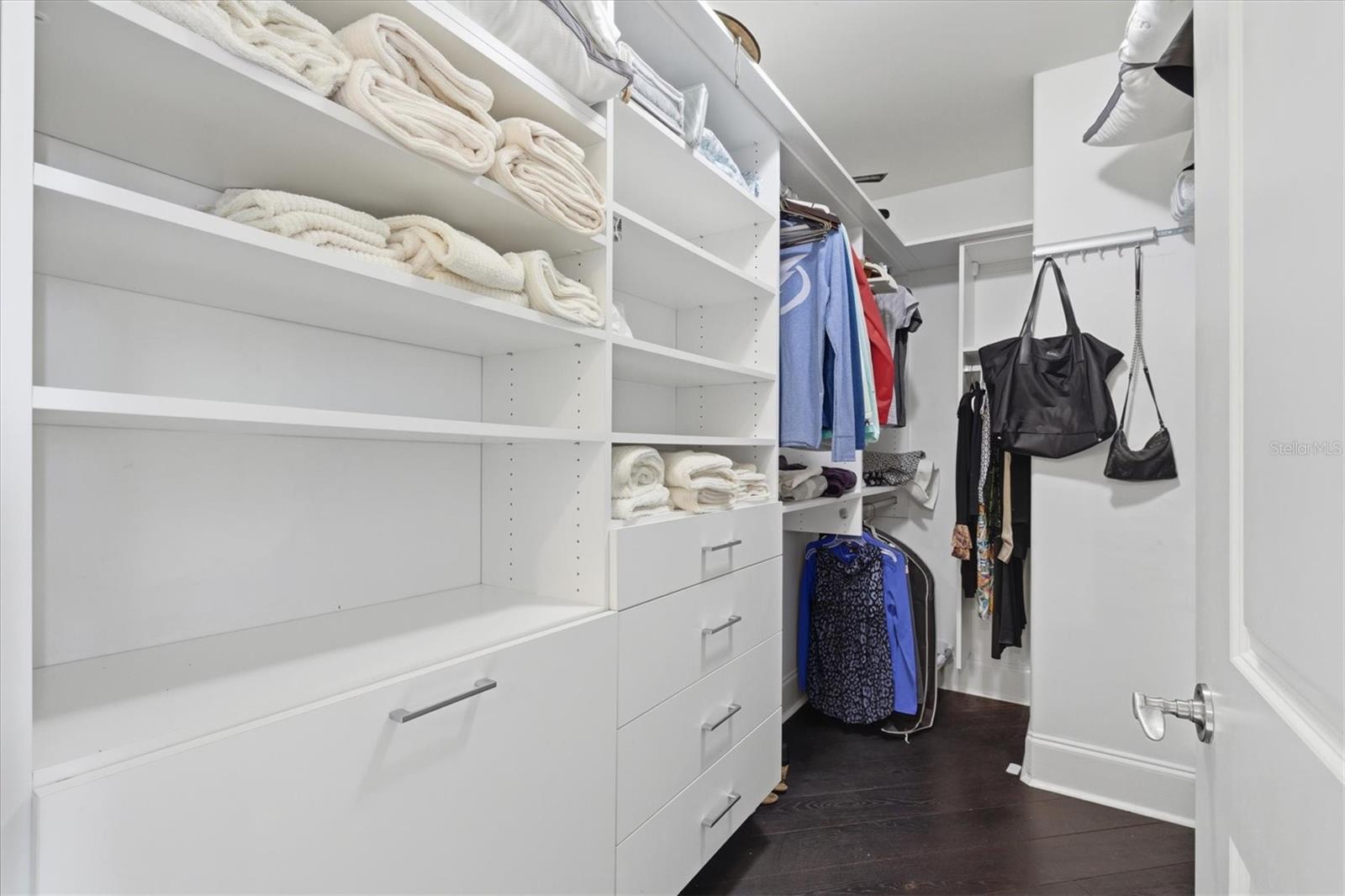 THE PARKSIDE OF ONE BAYSHORE - Residential Lease