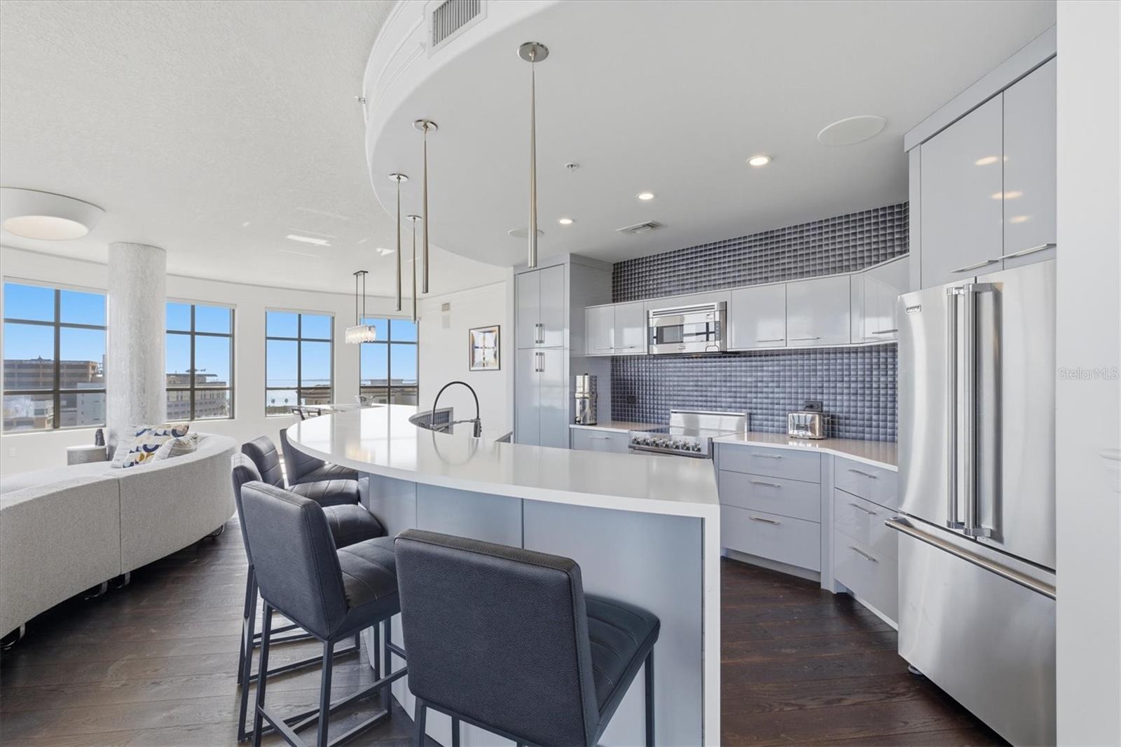 THE PARKSIDE OF ONE BAYSHORE - Residential Lease