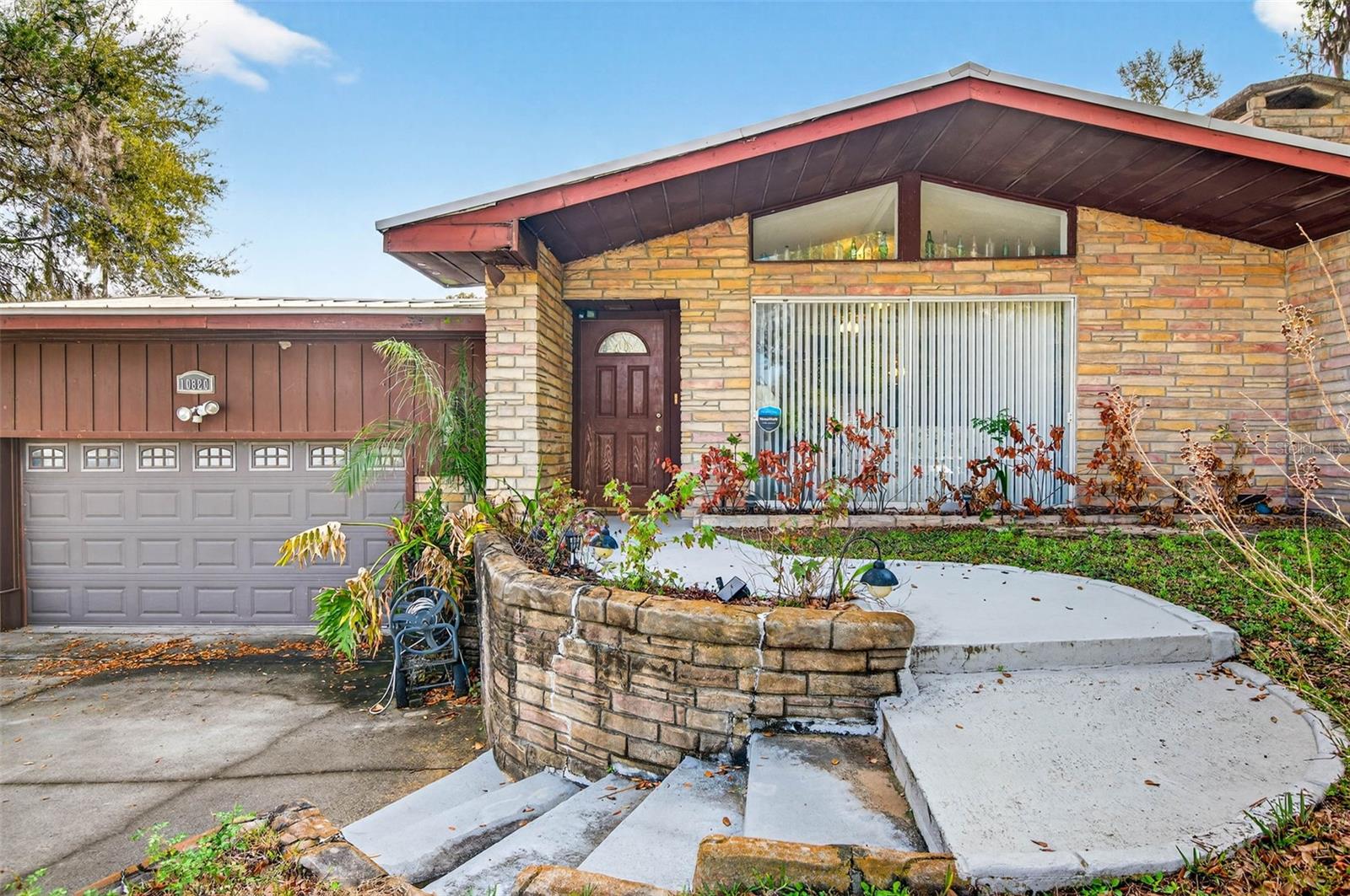 PASADENA SHORES - Residential