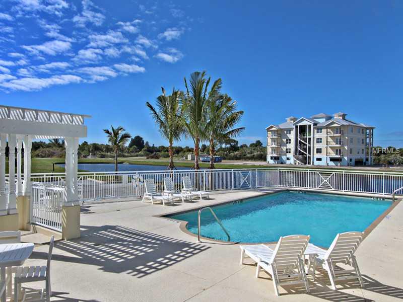 PALMA SOLA BAY CLUB - Residential